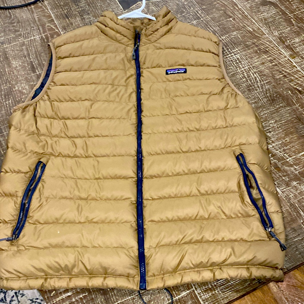 Patagonia Men’s Xl Vest. Original Owner. Only Used A Few Times. Great Cond.